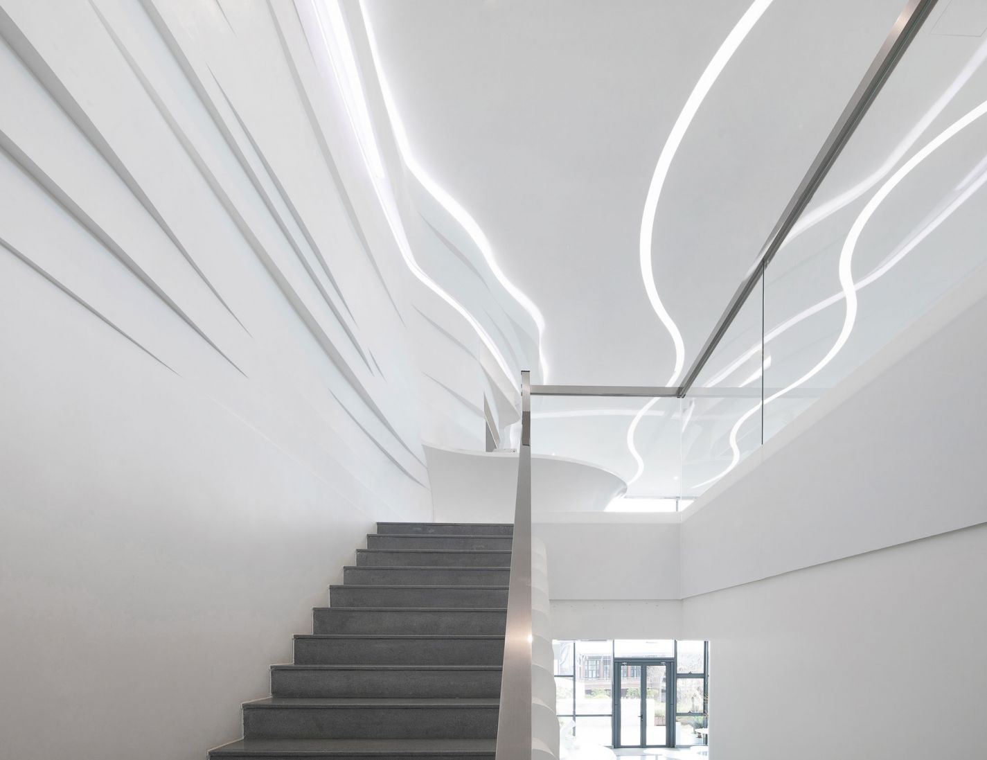 尊龙集团 (中国区)官方网站